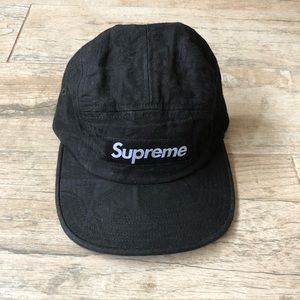 Supreme Black Box Logo Hat with pattern